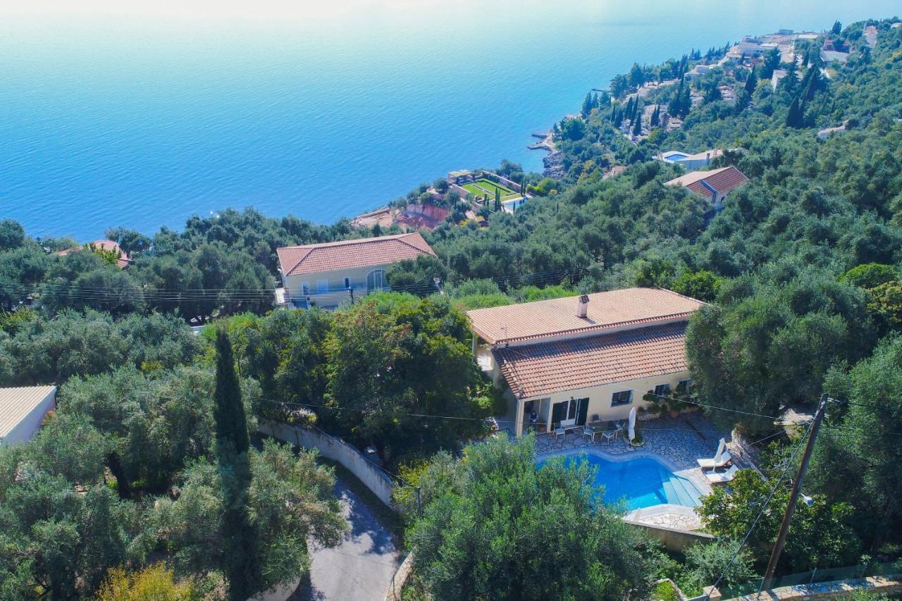 Villa Natasha Katávolos Esterno foto